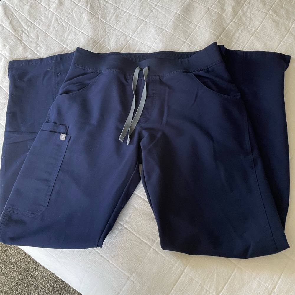 Figs Kade Cargo Scrub pants Navy Medium Tall
